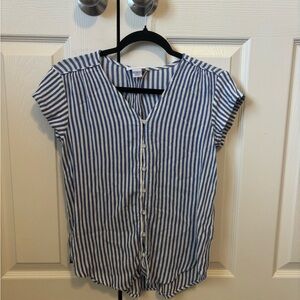Liz Claiborne Women’s Blue and White Striped Button Up Shirt